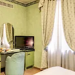 Ih Puccini Hotel 4*