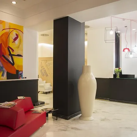 Ih Puccini Hotel 4*
