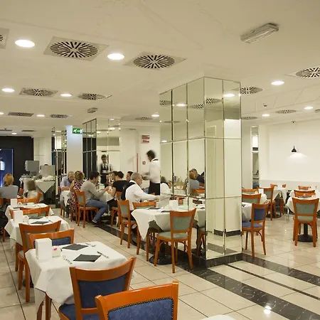 Hotel Ih Puccini 4*