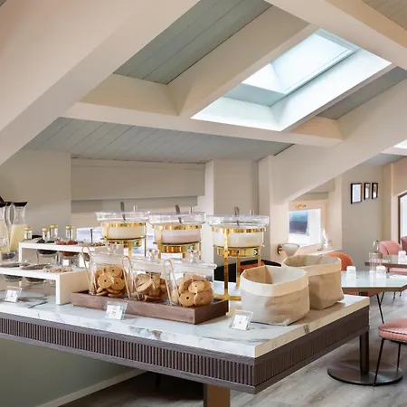 Ih Puccini Hotel 4*