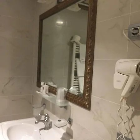 Hotel Ih Puccini 4*