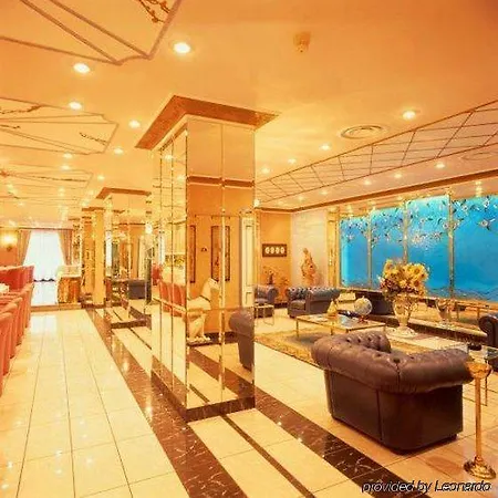 Отель Ih Puccini