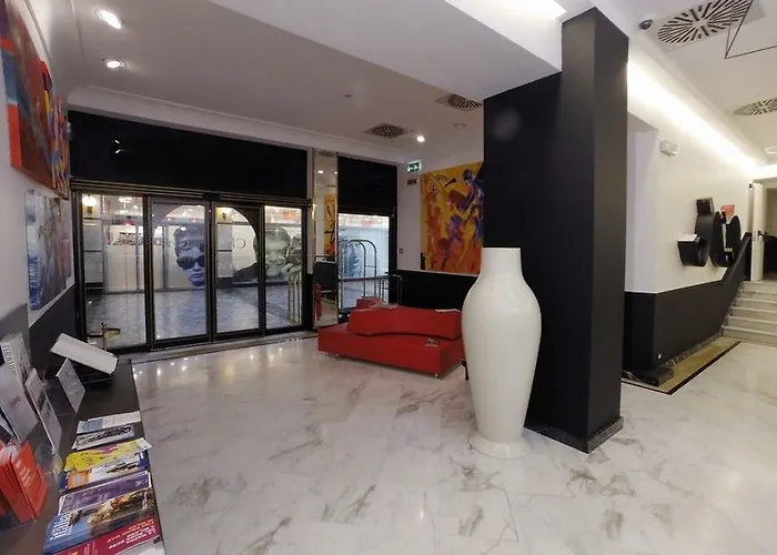 Ih Puccini Hotel